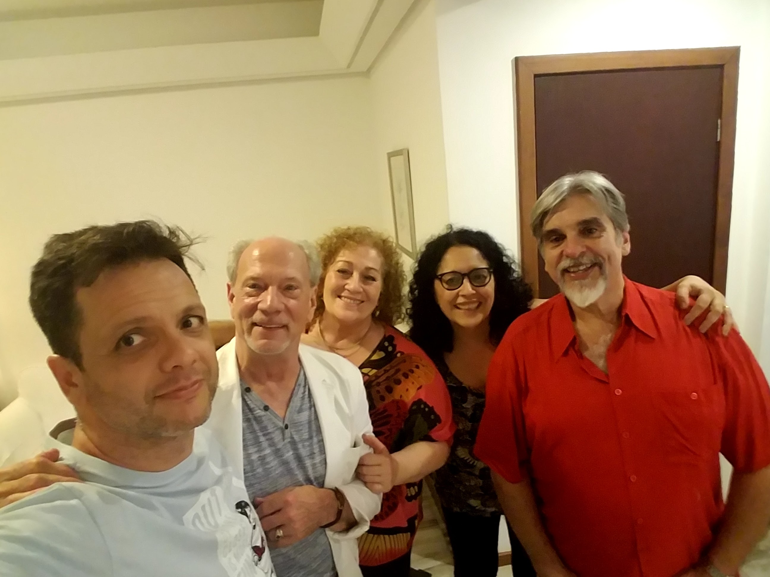 With Marc Verzatt (stage director), Maria Russo (soprano), Lorena Espina (mezzo) and Augusto Caruso (tenor) in Vitoria, ES - Brazil. November, 2017.
