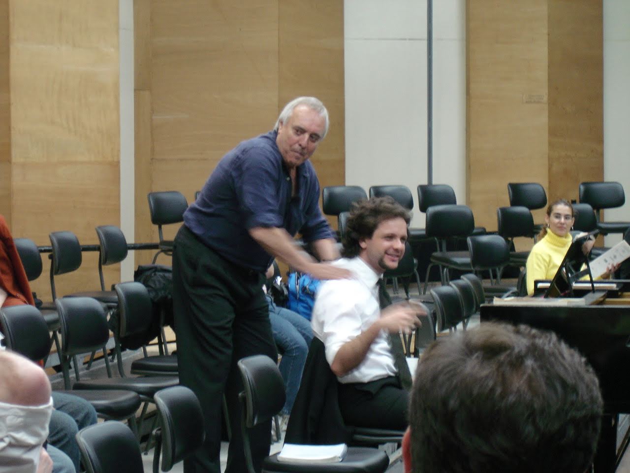 Masterclass with Spanish tenor Jaime Aragall at Teatro Municipal de Sao Paulo, in SP - Brazil. September, 2004.