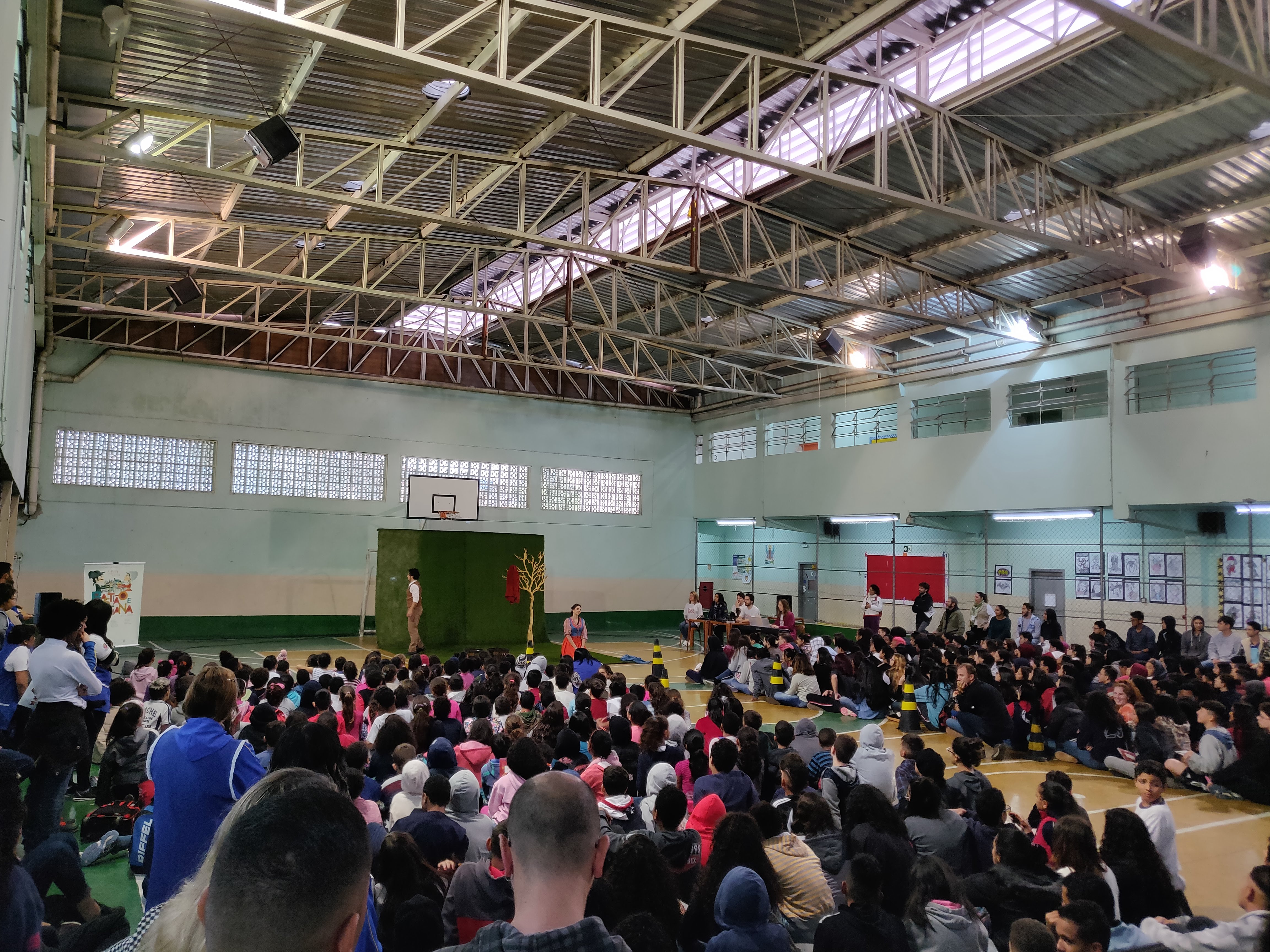 Premier of Bastien und Bastienne, by Mozart, at a public school in Sao Paulo - Brazil. August, 2018. With Raissa Amaral, Ramon Mundin and Marcio Marangon.